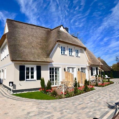 ツィングシュトTraumhaus Unter Reetアパートメント エクステリア 写真